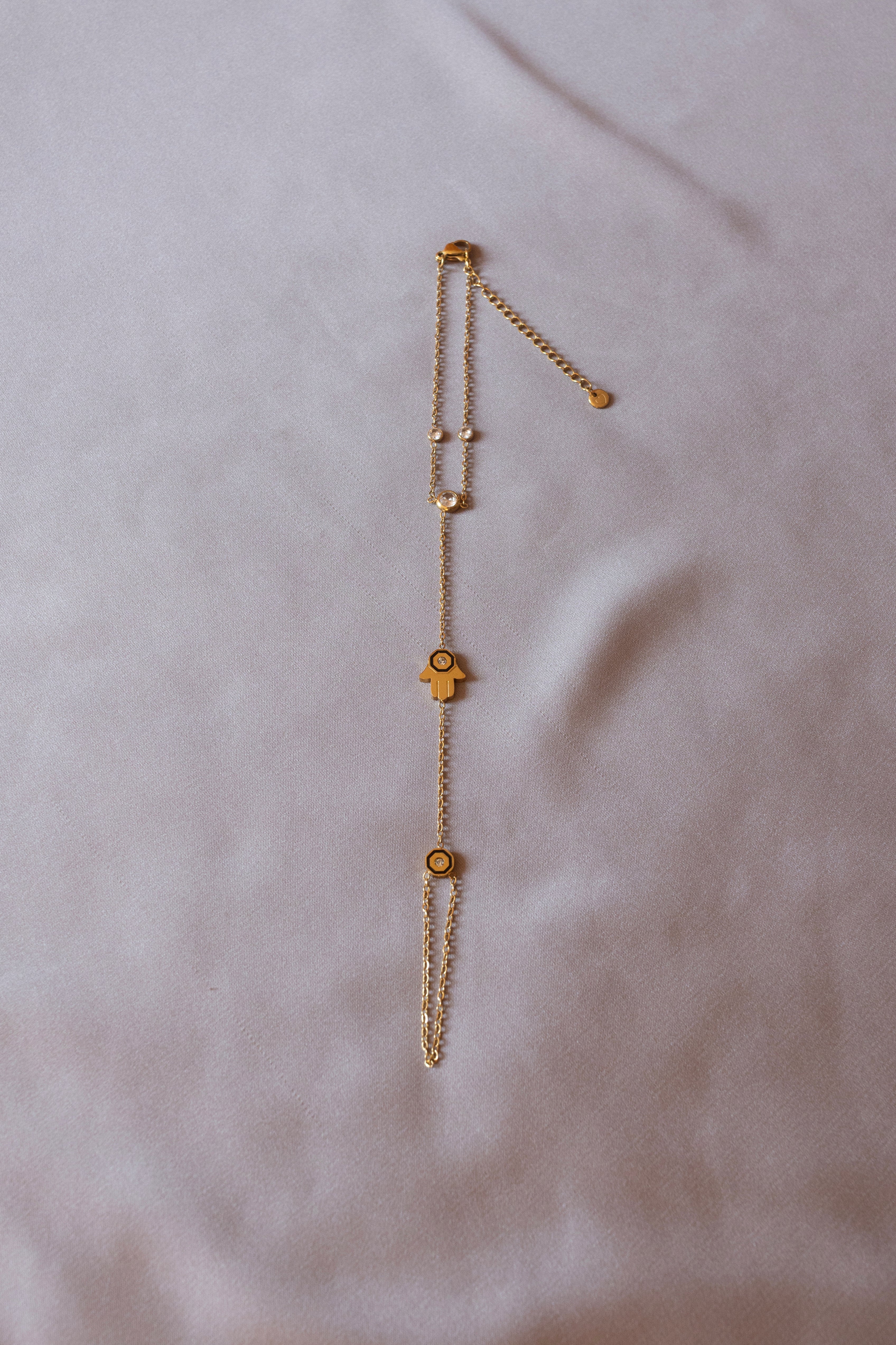 Hand of Blessing Gold Şahmeran